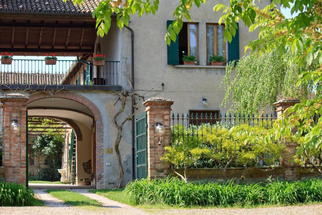 Tenuta Terensano Monleale Luaran gambar